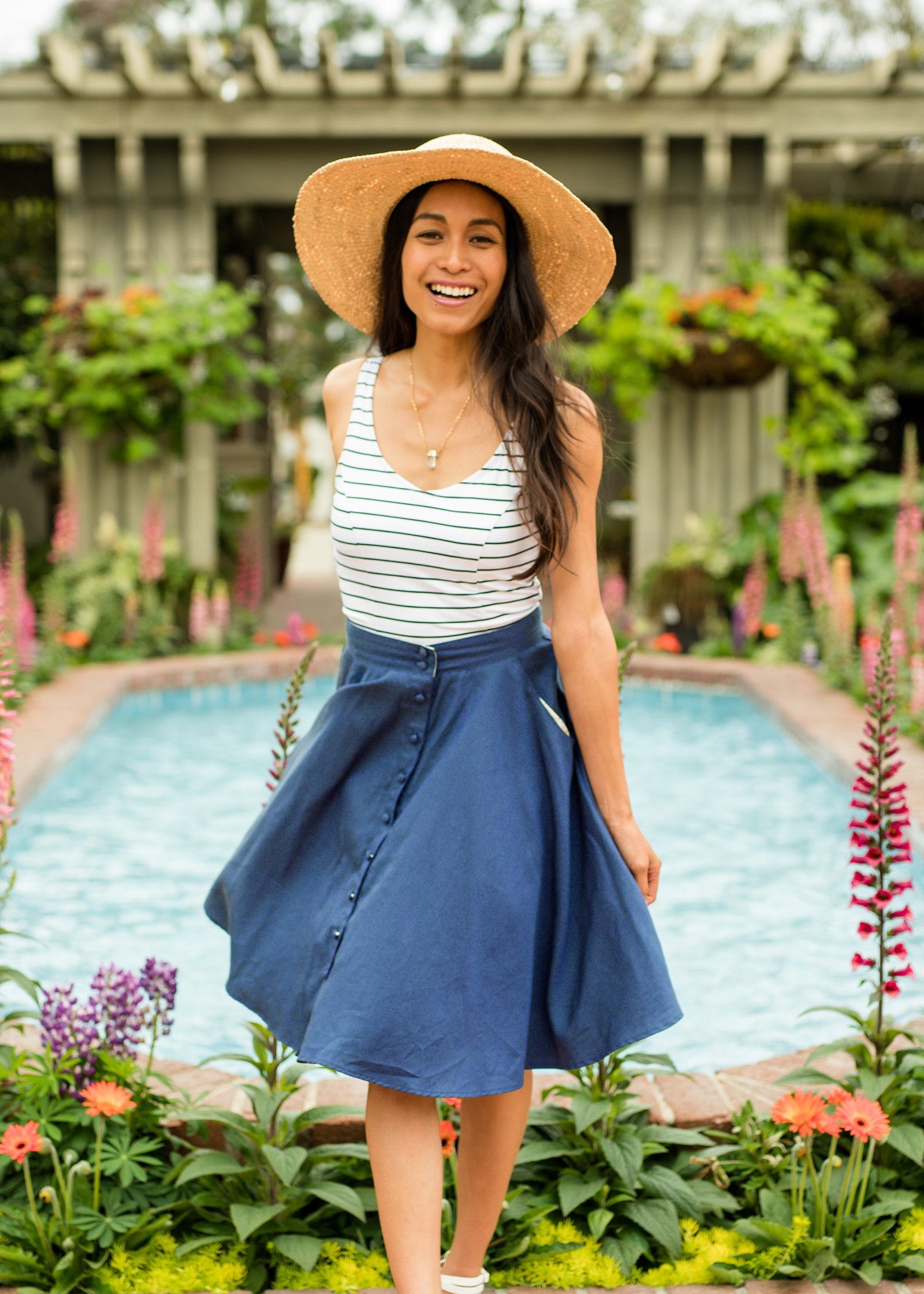 button-down skirt in navy