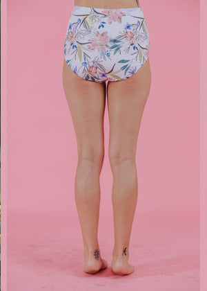 (underwire) emma swim dress in lilium